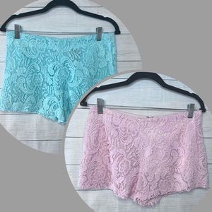 Bundle Two Blue Rain Crochet Side Pockets Back Zip Lined Cotton Shorts Small 💗
